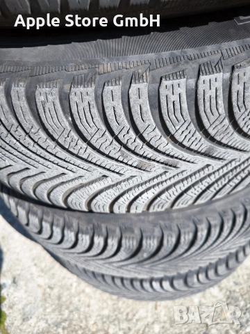 Оригинални джанти + Зимни гуми (215/65/17)(DOT2323)(6mm), снимка 8 - Гуми и джанти - 54172068