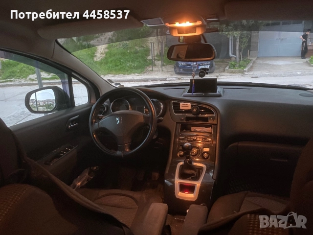 Peugeot 5008 1.6 HDI, снимка 3 - Автомобили и джипове - 52430368
