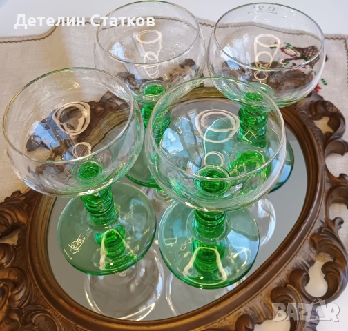 Винтидж, ретро стъклени чаши за вино 4 бр.