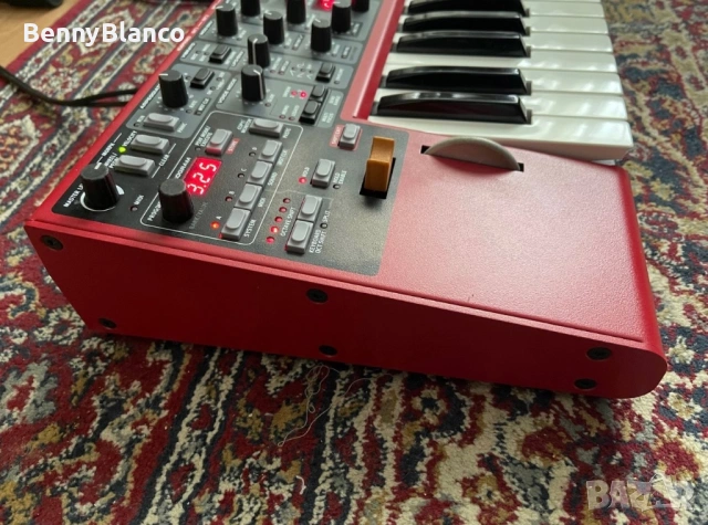 Clavia Nord Lead A1, снимка 5 - Синтезатори - 53196544