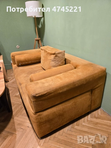 Продавам :  Диван от естествена кожа (велур) : ш.160/в.60/д.90 см.