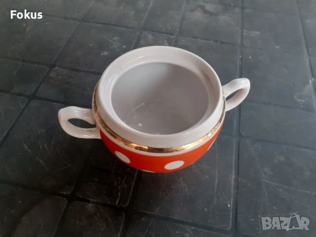 Купичка - руски порцелан с позлата, снимка 2 - Антикварни и старинни предмети - 53281067