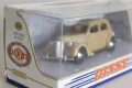 1:43 DINKY MATCHBOX FORD V8 PILOT КОЛИЧКА МОДЕЛ, снимка 3