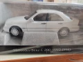 B66040703,умален модел die-cast Mercedes C 200 Limousine W 202 (1993-1996),1:18, снимка 8