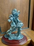 Прекрасна статуетка на клоун и куче,красота, височина 25см, тежи 980гр.ръчна работа , снимка 13