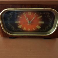 Часовник Янтар, снимка 1 - Антикварни и старинни предмети - 45321544