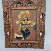 Уникална картина на танцуваща индийка в прекрасна дърворезбована рамка
, снимка 2 - Антикварни и старинни предмети - 45698727