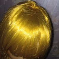 Нова карнавална перука тип каре в златист цвят , снимка 7 - Аксесоари за коса - 45088360