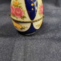 Яйце бижутерка Лимонж Франция , снимка 2 - Декорация за дома - 45472705