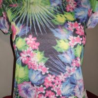 цветна блузка, снимка 1 - Тениски - 45080996