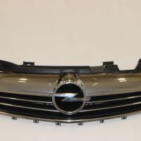 Предна решетка Opel Zafira B facelift (2008-2012г.) 13247327 предна емблема 13247331, снимка 4 - Части - 45701856