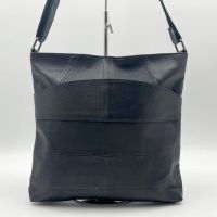 Модерна дамска чанта от естествена к. в класически прав дизайн 36/35см, снимка 1 - Чанти - 45643057