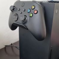 Стойка за контролер за Xbox X, снимка 2 - Xbox конзоли - 45513875