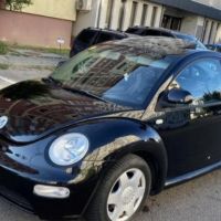 VW New beetle 2.0 на части , снимка 2 - Автомобили и джипове - 45406336