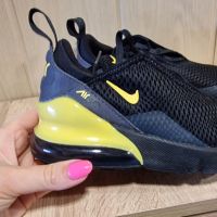 Детски маратонки Nike Air max 31,5, снимка 5 - Детски маратонки - 45860441