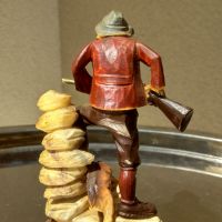 Ловец, детайлна статуетка от Германия. , снимка 4 - Статуетки - 45559584