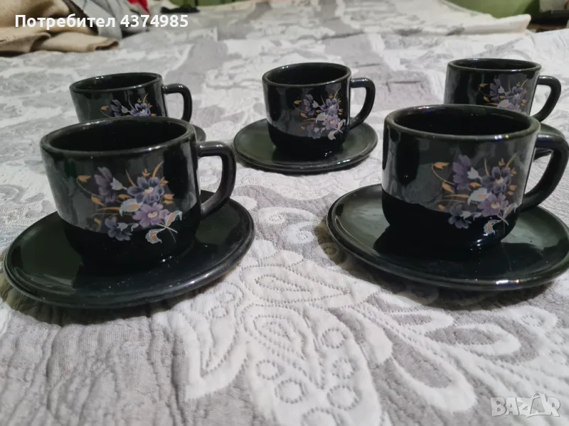 Чаши за кафе с чинийки, снимка 1