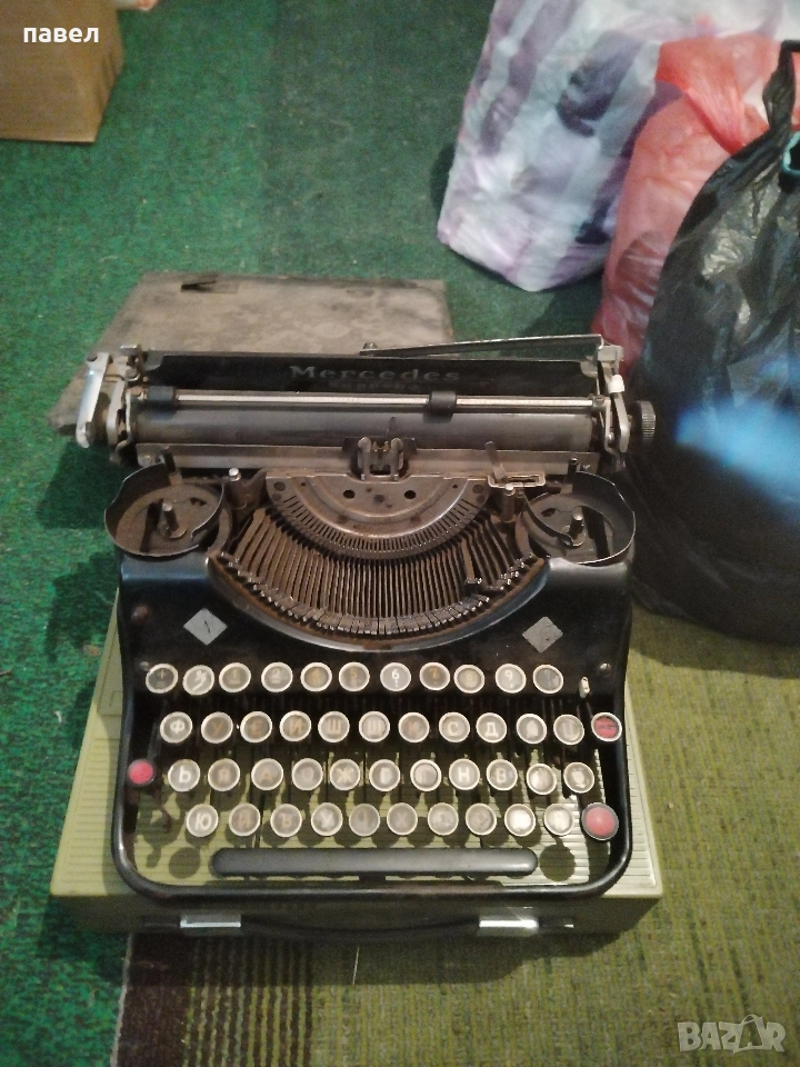 пишешта машина мерцедес , снимка 1