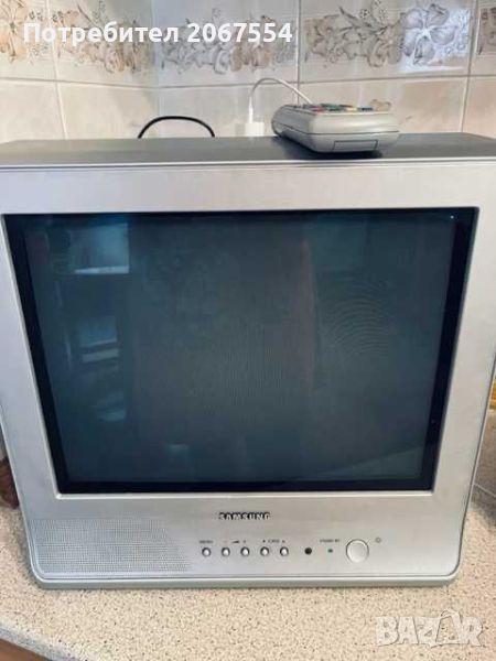 Малък телевизор Samsung с тунер, снимка 1