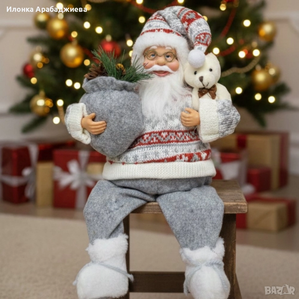 Голям Дядо Коледа с торба и мече - Атмосфера, уют и празничен стил, снимка 1