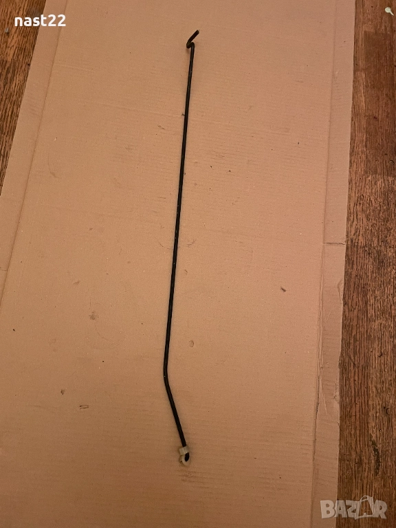 Пръчка преден капак  Сузуки Гранд Витара 1998-2005 год 1,6, снимка 1