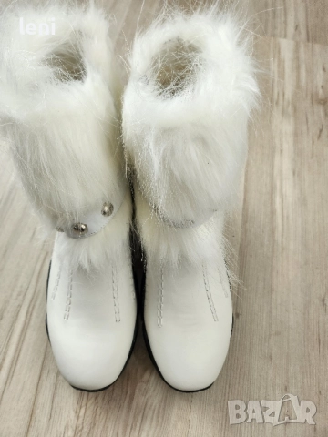 фирмени зимни боти , снимка 3 - Дамски боти - 52147328
