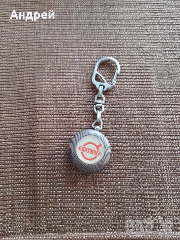 Стар ключодържател Volvo, снимка 2 - Други ценни предмети - 52630697