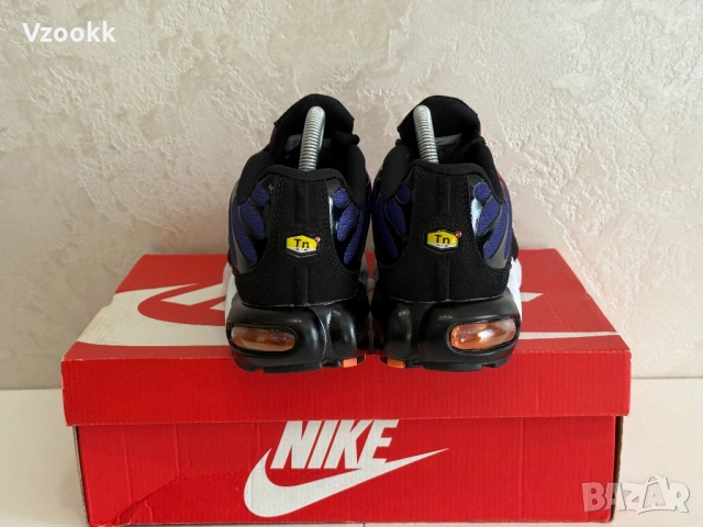 Маратонки Nike Air Max Plus x Barcelona | 43 номер, снимка 4 - Спортни обувки - 53164181