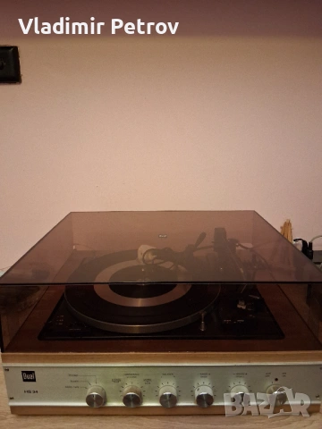Продавам грамофон Dual HS 34