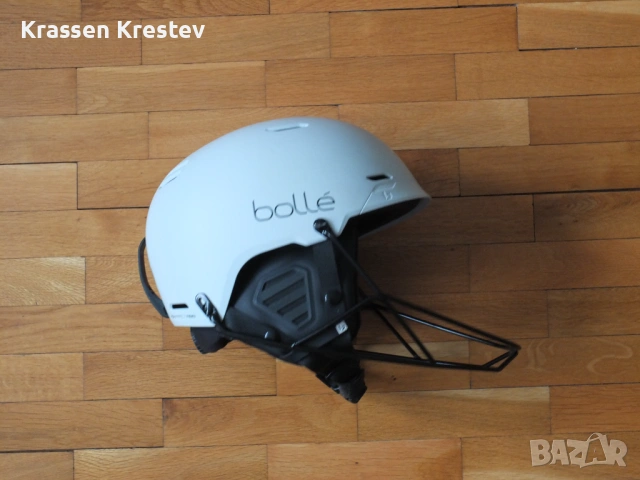Продавам слаломна каска Bollé Mute SL Mips 52-55, снимка 2 - Зимни спортове - 53585195