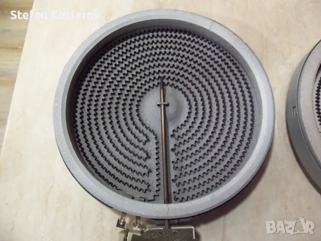 Плоча за керамичен плот- Ø200, 1800W/230v цената е за 1 бр плоча