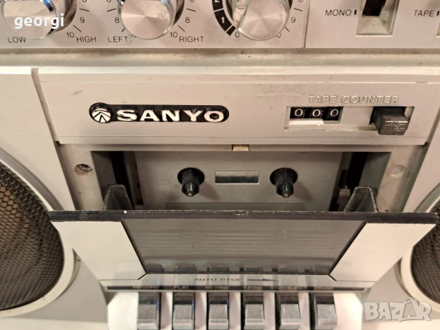 радиокасетофон Sanyo , снимка 8 - Радиокасетофони, транзистори - 50943423