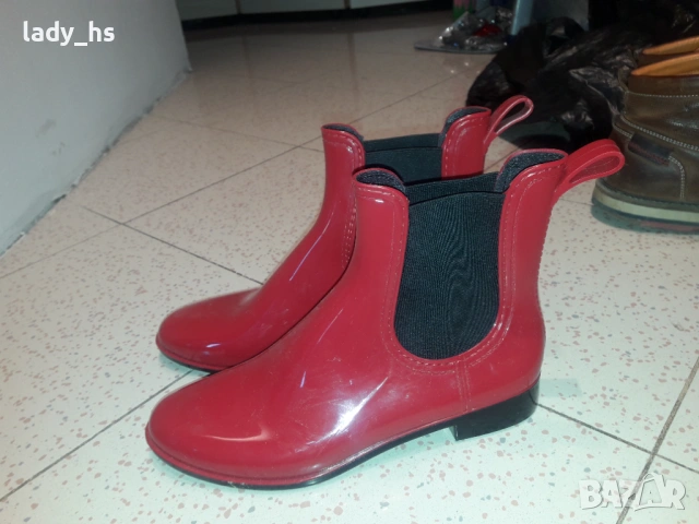 Красиви гумени ботуши, снимка 4 - Дамски ботуши - 53179500