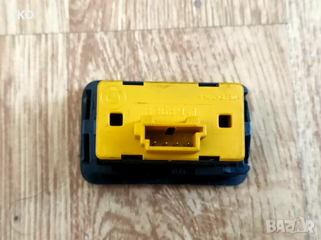 Бутон за управление на ел. стъкла за BMW E36 Z3, снимка 3 - Части - 52942888