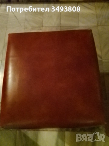 Стара кожена въртяща се табуретка , снимка 2 - Дивани и мека мебел - 51682221