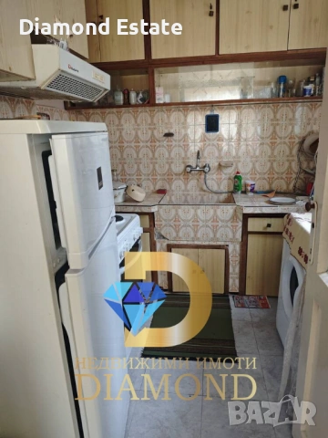 Двуетажна къща в Димитровград, кв. Черноконево, снимка 7 - Къщи - 53994223