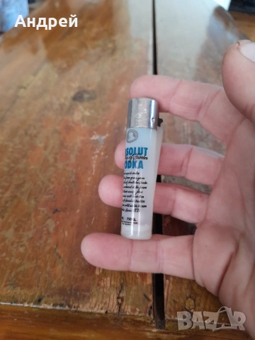 Стара запалка Clipper Vodka Absolut, снимка 3 - Други ценни предмети - 53248027