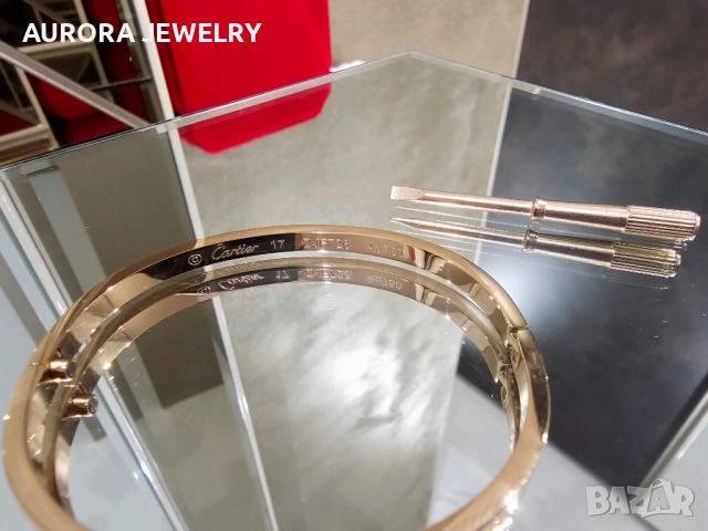 CARTIER Love Rose Gold Classic Small Model Гривна с Отверка, снимка 7 - Гривни - 52818720