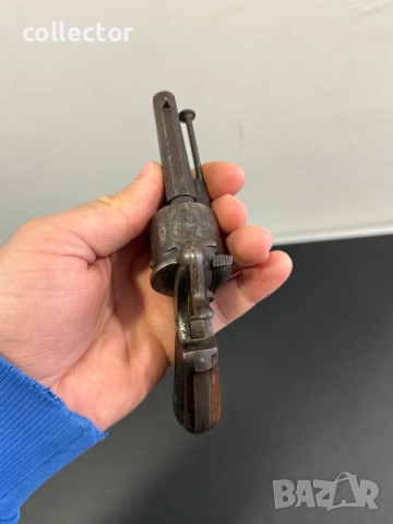 Автентичен щифтов револвер - Лефуше. №8088, снимка 2 - Антикварни и старинни предмети - 54080923
