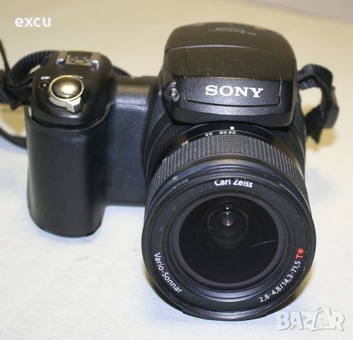 Фотоапарат Sony R1, снимка 2 - Фотоапарати - 46481774