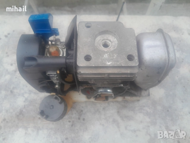 двигател от косачка хускварна на части, снимка 2 - Градинска техника - 54264970