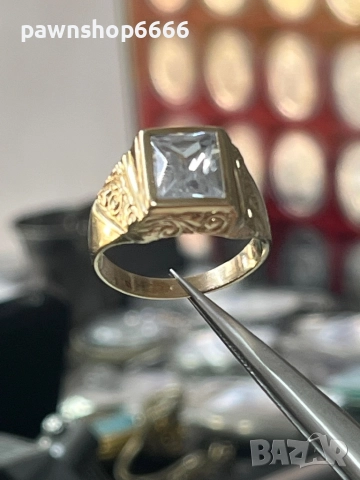 Златен пръстен 14 карата , снимка 4 - Пръстени - 52152176