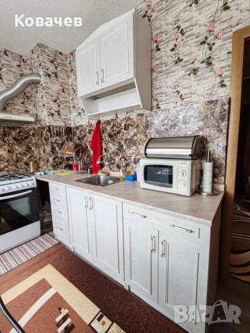 Продавам апартамент в гр. Велико Търново, снимка 11 - Апартаменти - 51876978