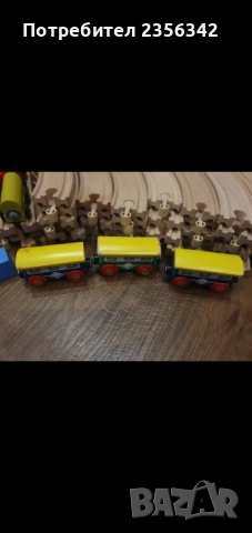 Дървено влакче с вагони и релси Икеа, снимка 2 - Влакчета, самолети, хеликоптери - 52680356