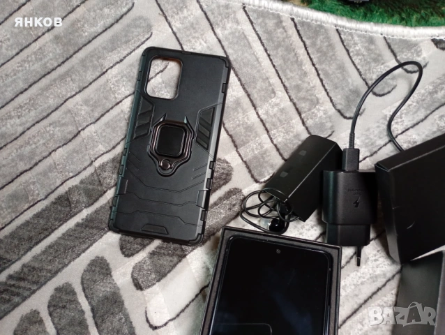 Предлагам неупотребяван мобилен телефон Samsung S10 , снимка 2 - Samsung - 53458972