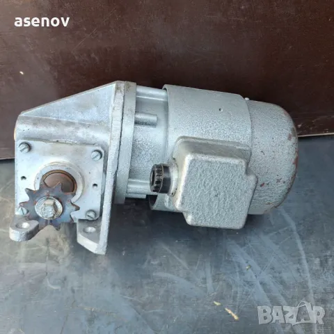 червячен редуктор