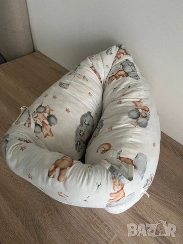 Чисто нов барбарон/пуф за бебе