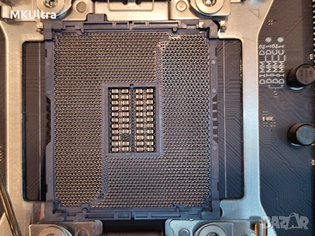 Дъно Asus ROG Strix X99 GAMING Wi-Fi DDR4 LGA 2011, снимка 2 - Дънни платки - 53343301