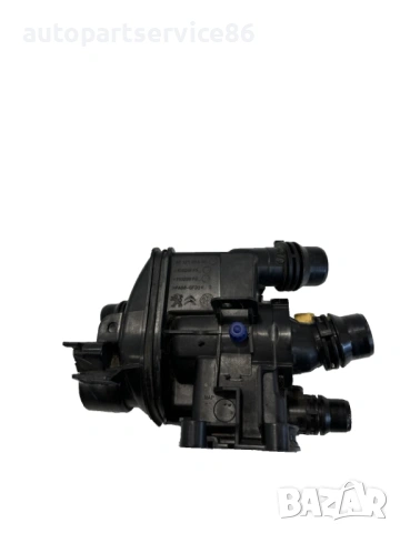 Корпус на термостата за Peugeot 3008 1.2T 65000 км (2022) 9812131480