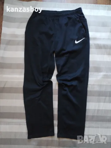 nike therma fit - страхотно мъжко долнище M, снимка 4 - Спортни дрехи, екипи - 48382267